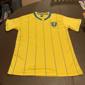 Team Sweden Sverige SVFF Football Soccer Jersey Men's Small  By Nordic Yellow.